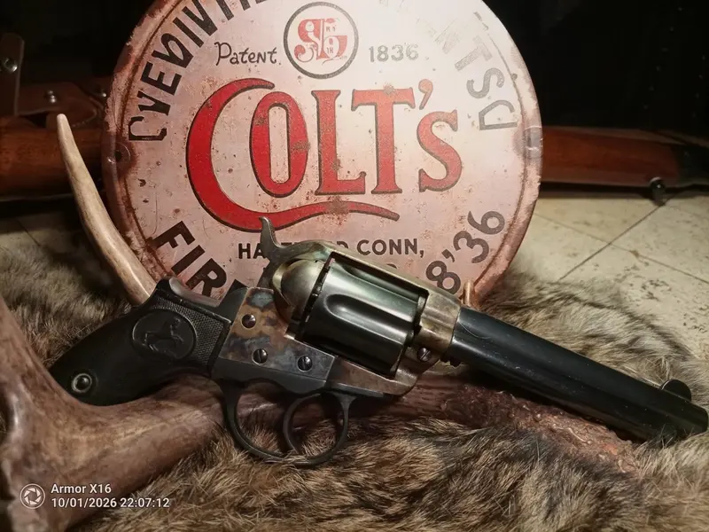 Colt Thunderer (antique)