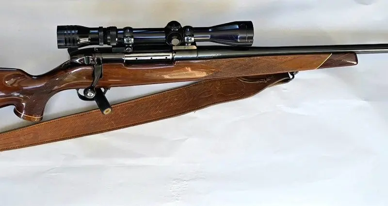 WEATHERBY MARK V DELUXE – 300 WEATHERBY MAGNUM