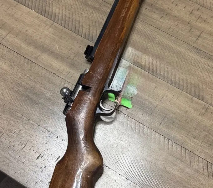 Schultz and Larsen Model 70
