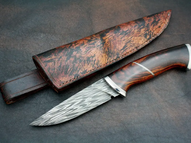 Hand Made Damascus Knives