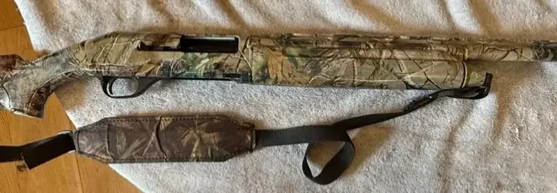 Stoeger Model 2000