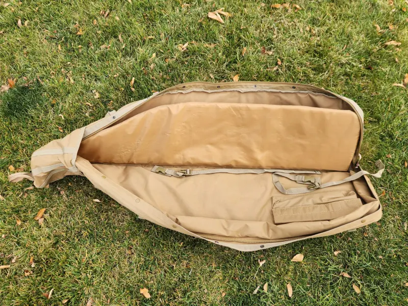 Drag bag rifle case